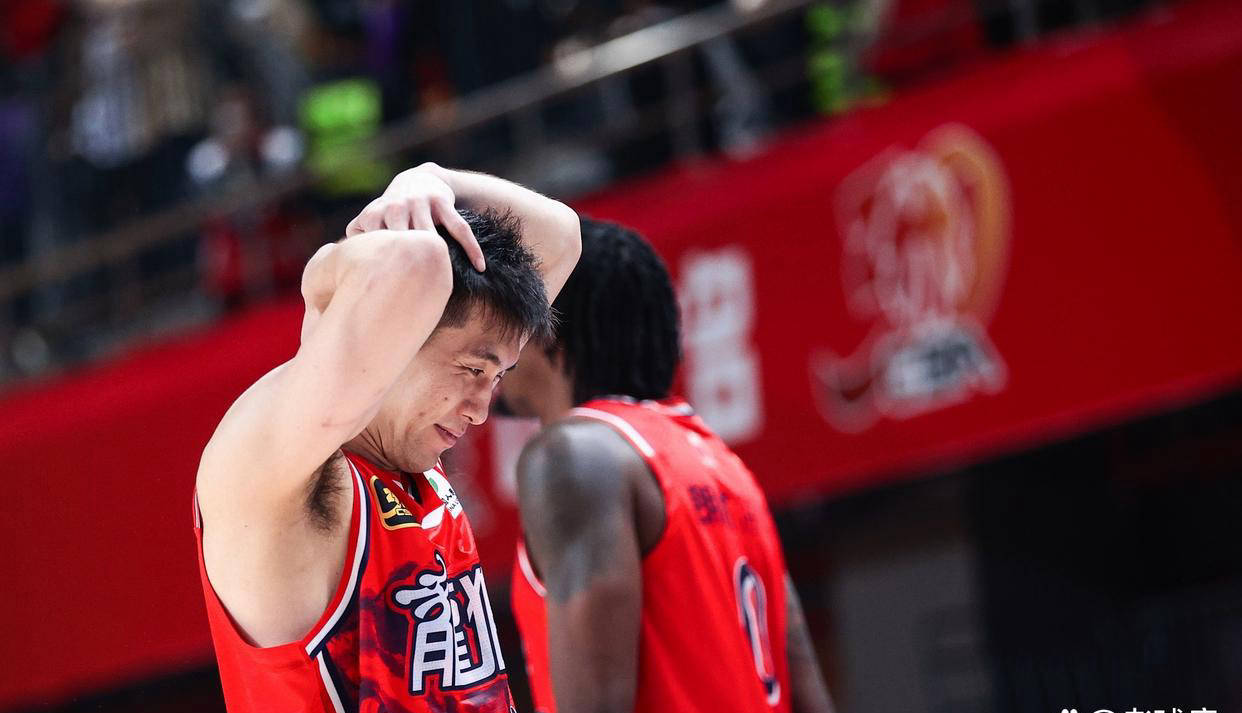 金年会官方网站-今晨尤文图斯防线松动冲刺阶段费城76人备战CBA季后赛，这操作让人直呼：广州队关键时刻战术微调的简单介绍